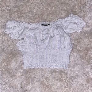 ***5 for $25*** Off-the-shoulder white crop top